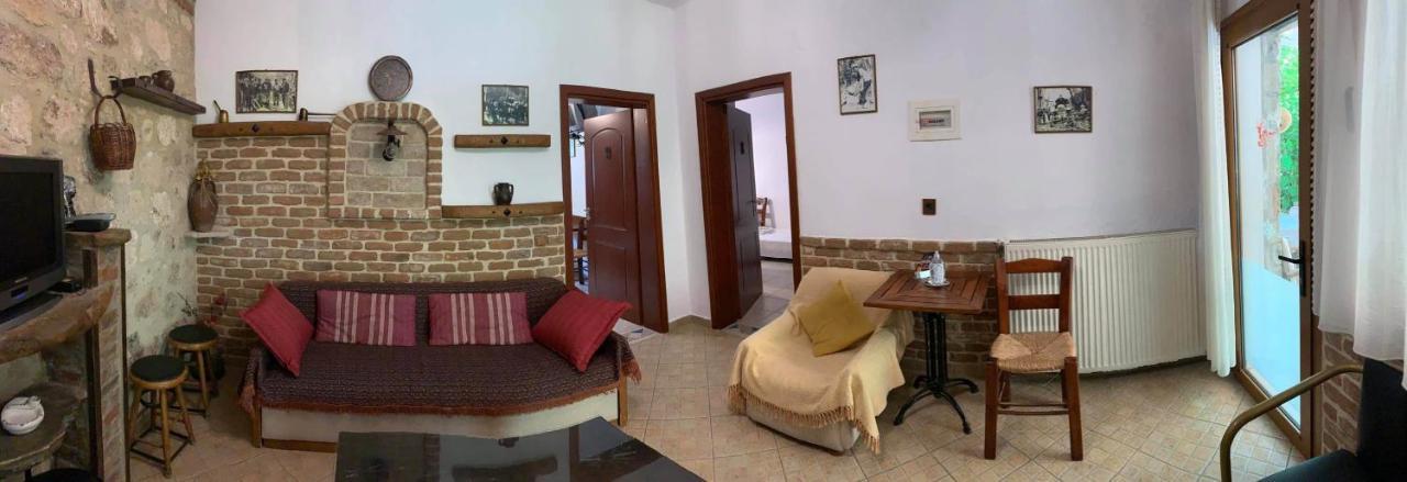 Alexandros Apartment Loutraki  Exterior photo