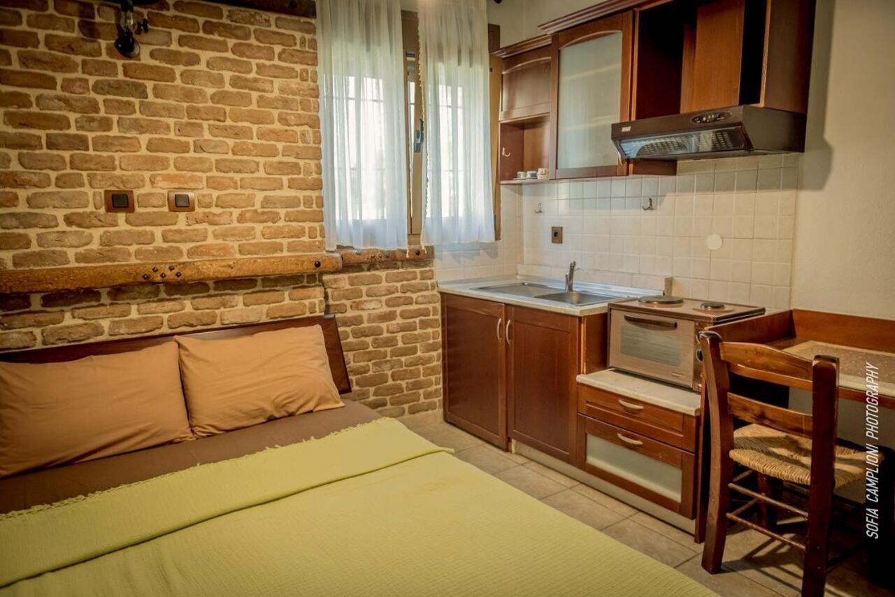 Alexandros Apartment Loutraki  Exterior photo